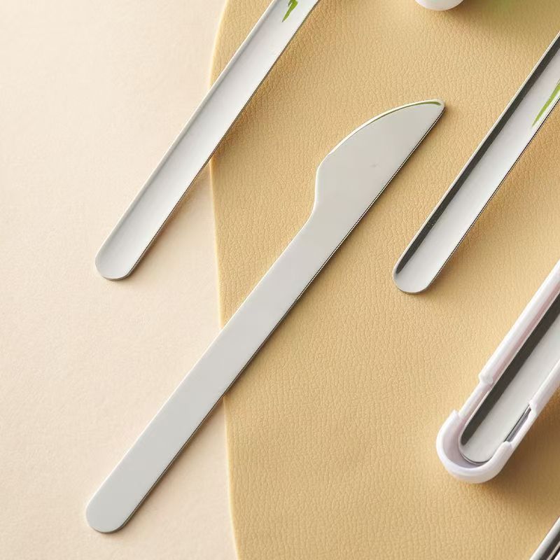 ポータブルカトラリーセット 収納ボックス付き キャンプ 旅行 - Weaning Spoon Set のレビューと価格
