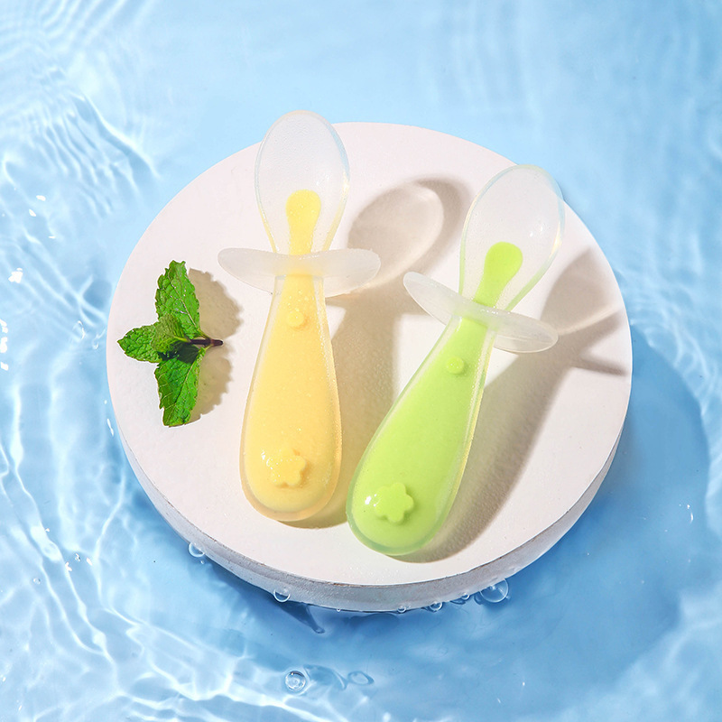 ベビーシリコンスプーン、ベビーライスペーストフィーディング、 - Baby Food Feeder のレビューと価格