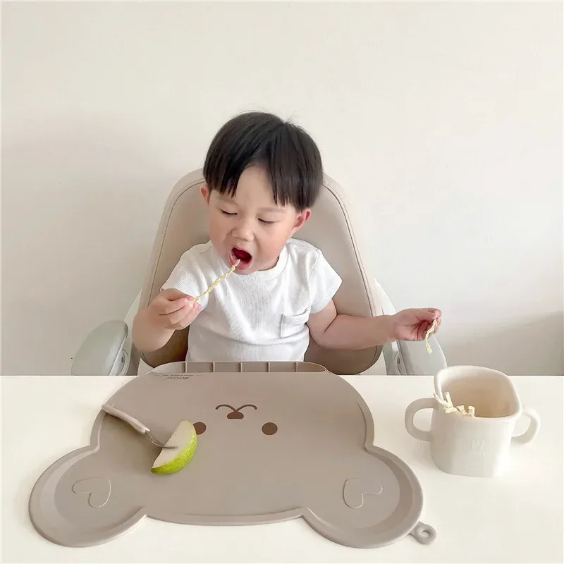 食品グレードシリコン製ベビービブテーブルマット、幼児用ポータ - Baby Food Table のレビューと価格
