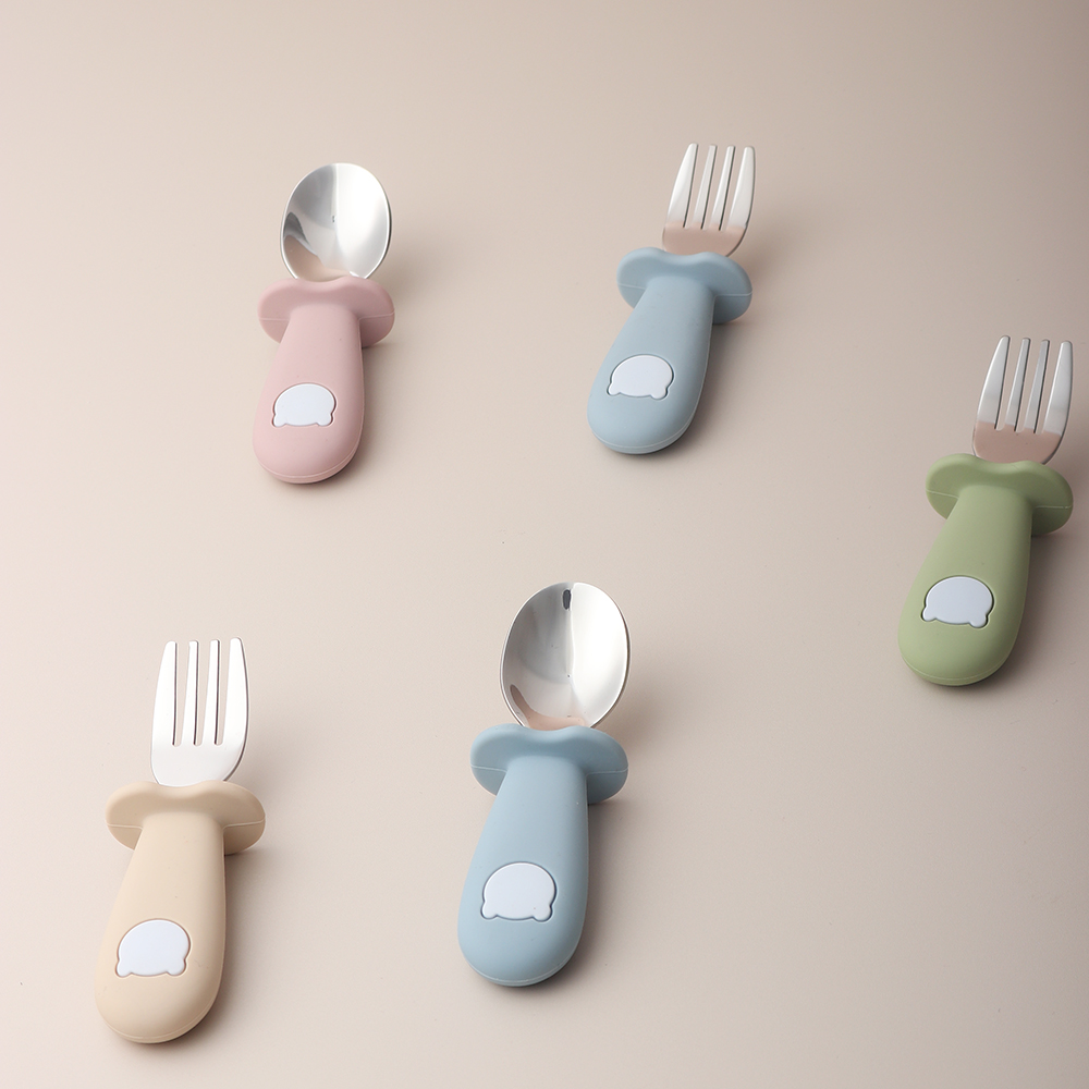 ベビーパンダ型シリコンスプーンとフォーク ステンレス製ベビー - Baby Food Feeder のレビューと価格