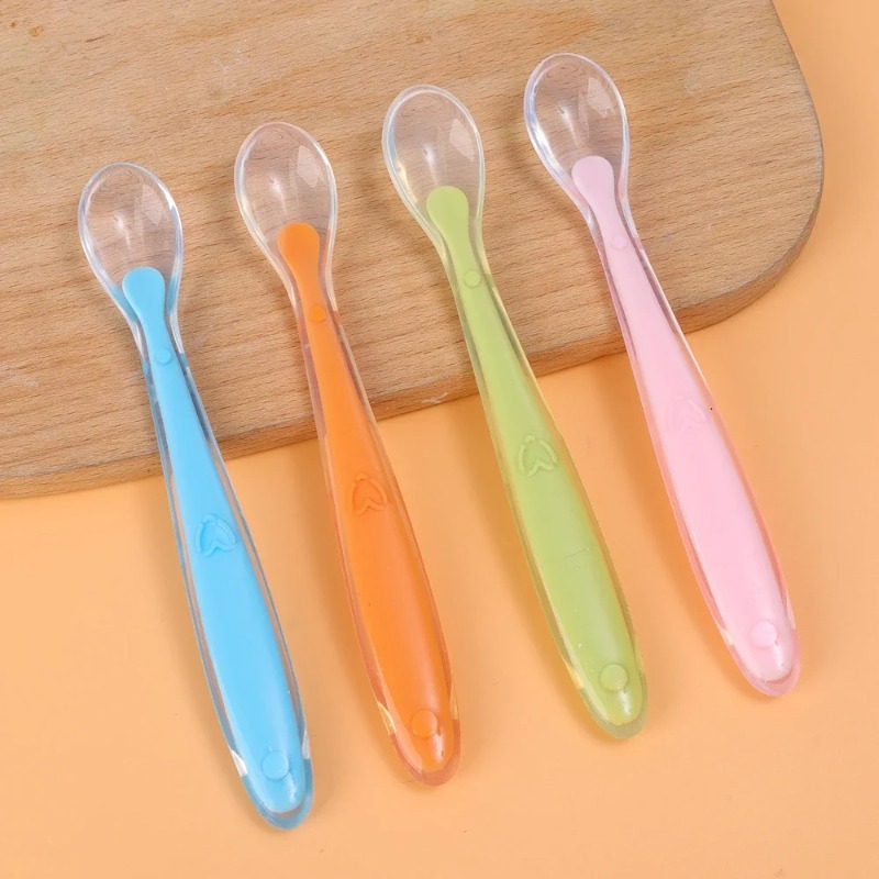 BPA フリーベビーシリコーンスプーン第一段階幼児ソフトスプ - Baby Food Product のレビューと価格