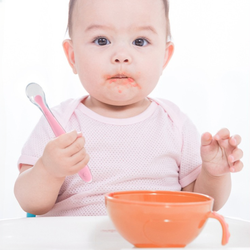 BPA フリーベビーシリコーンスプーン第一段階幼児ソフトスプ - Baby Food Product のレビューと価格